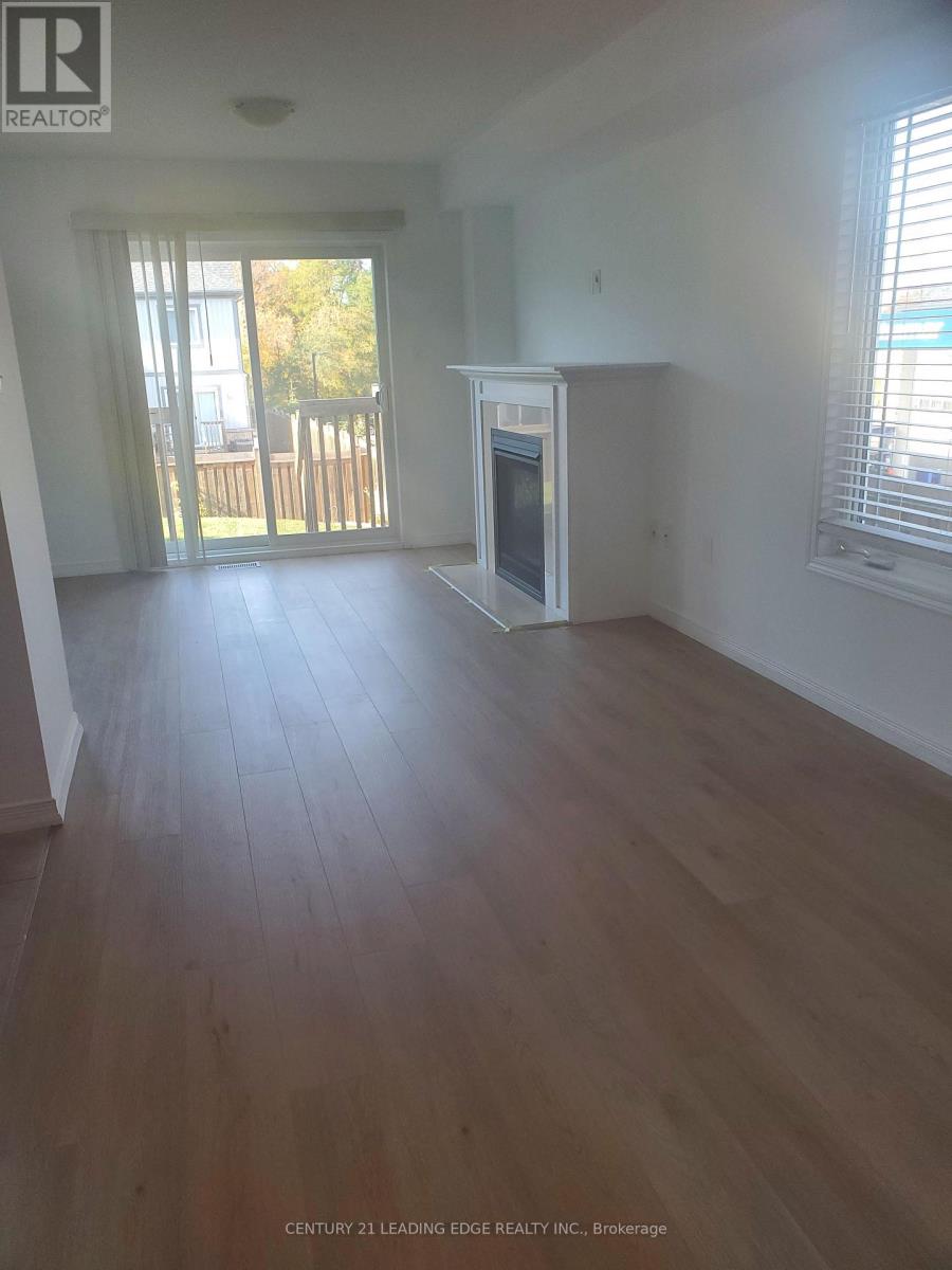 21 Franks Way, Barrie photo 3