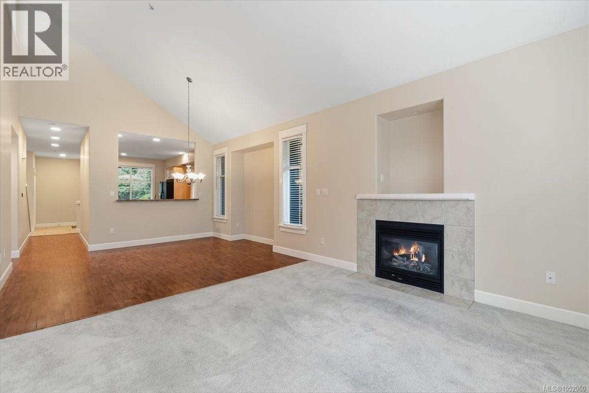 6347 Pinewood Lane, Nanaimo - Image 1