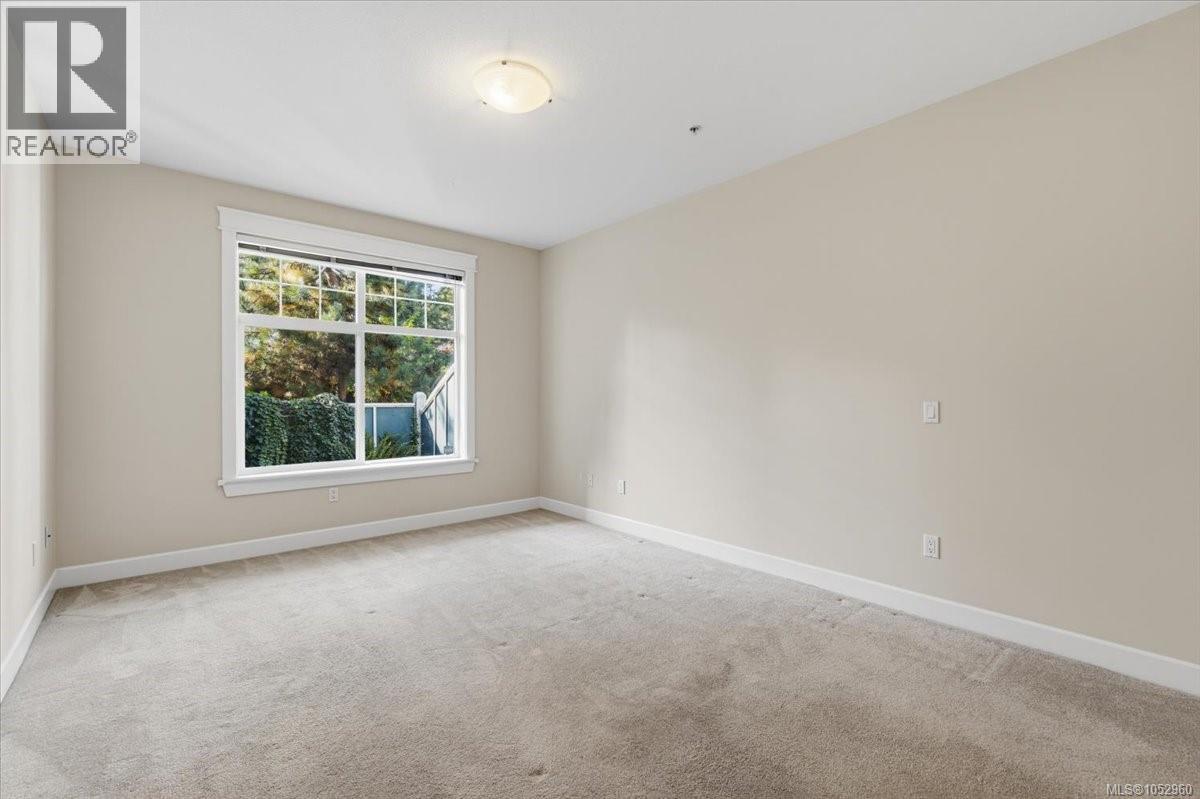 6347 Pinewood Lane, Nanaimo - Image 1