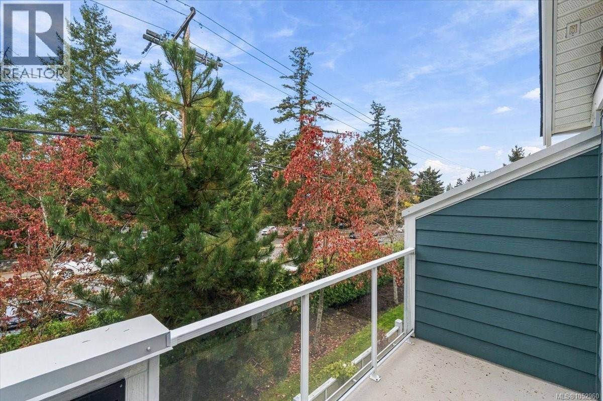 6347 Pinewood Lane, Nanaimo - Image 1