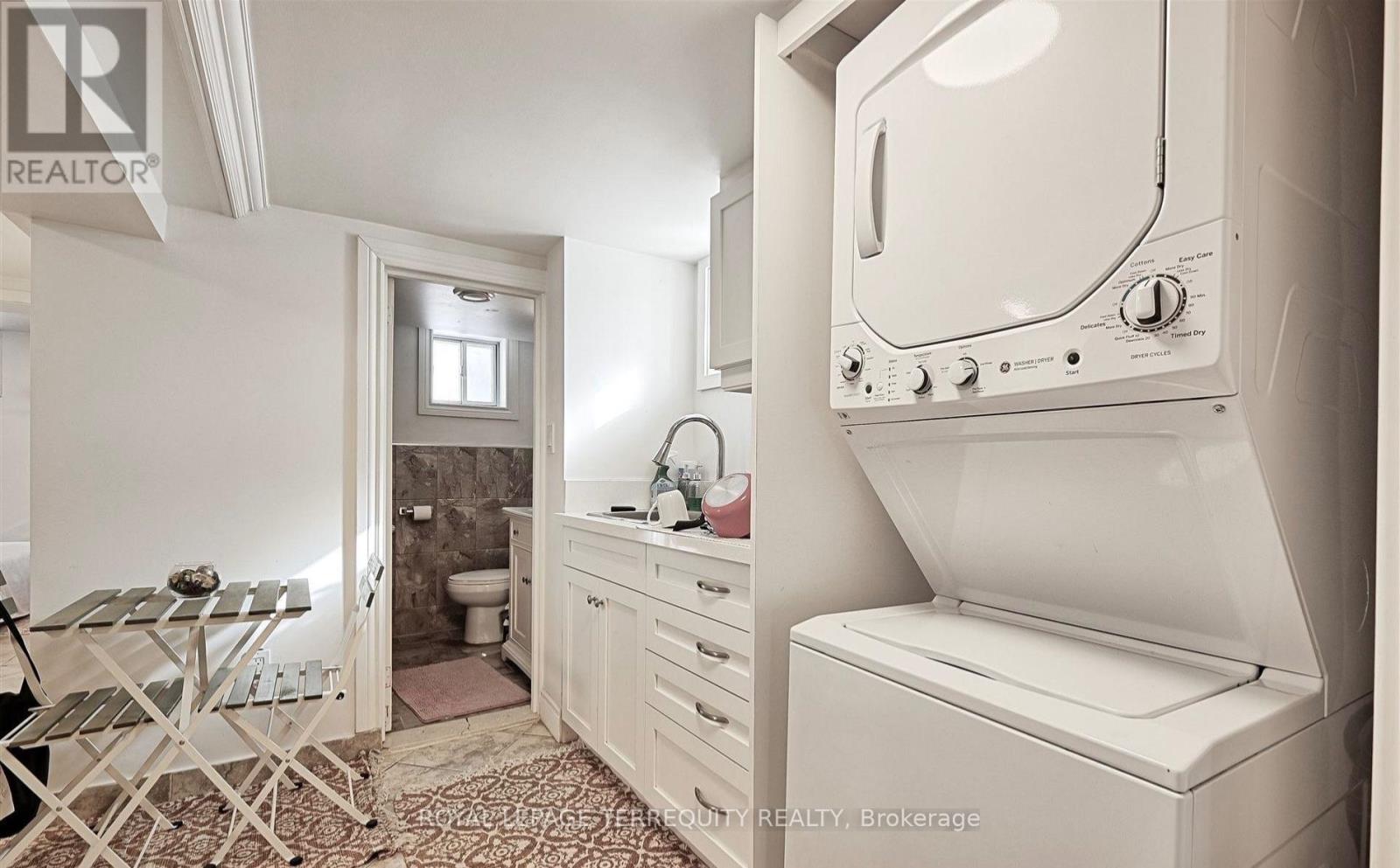 LOWER - 471 GILBERT AVENUE, Toronto (Caledonia-Fairbank) — photo 7