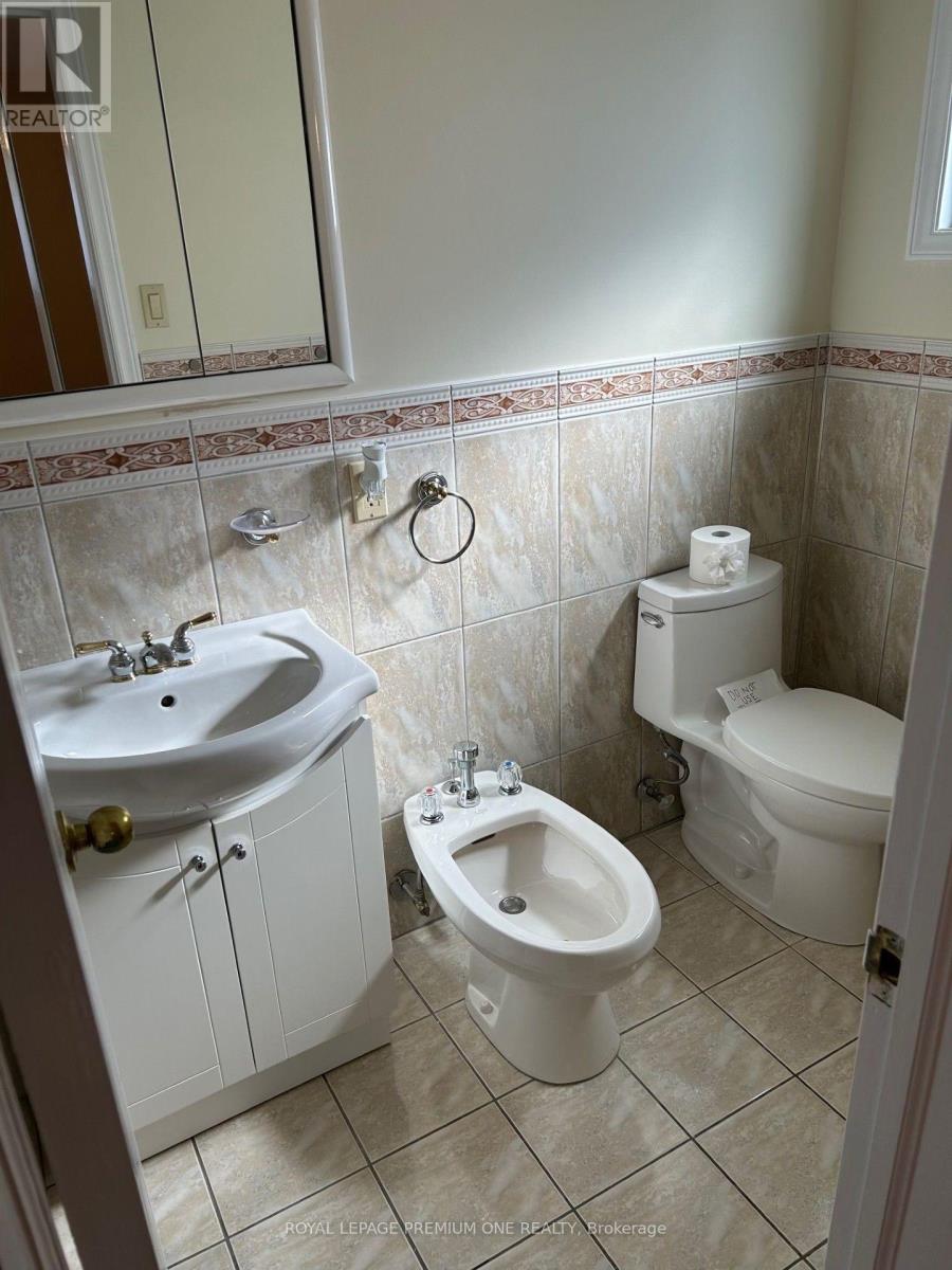 36 Windsor Road, Toronto, ON photo 13