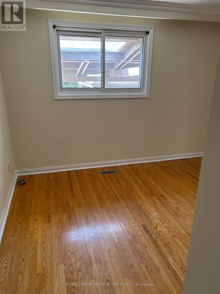 36 Windsor Road, Toronto, ON photo 18