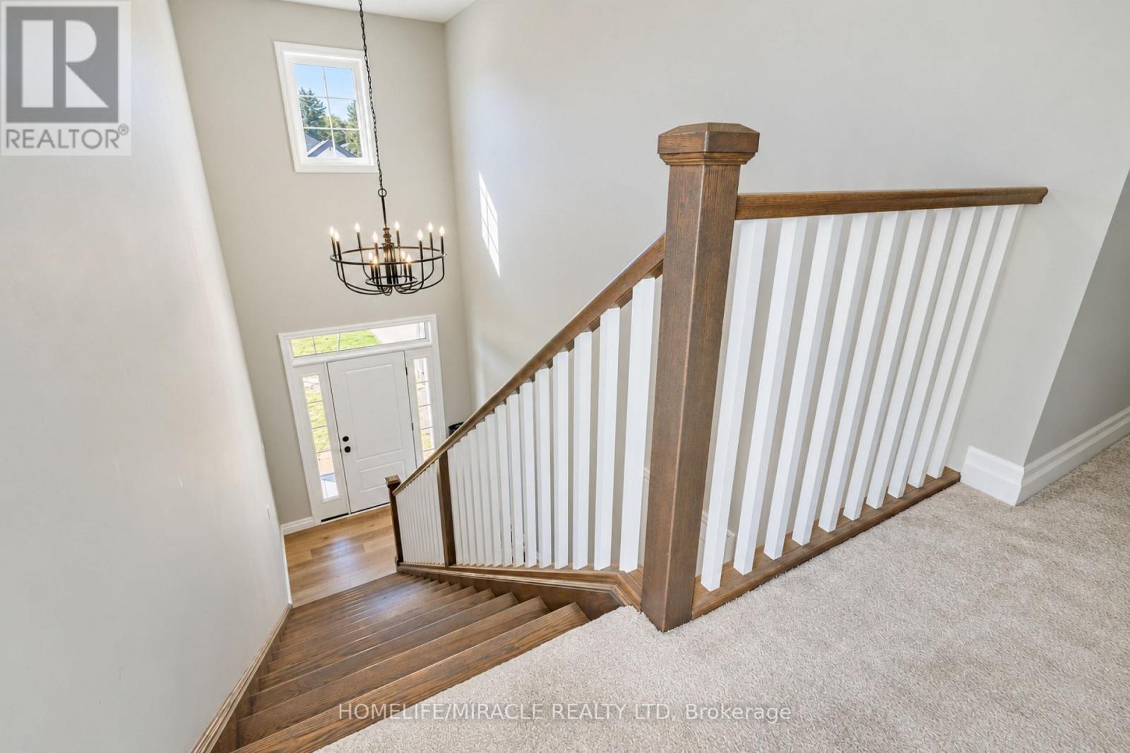 60 Lark Street, Tillsonburg, ON photo 13