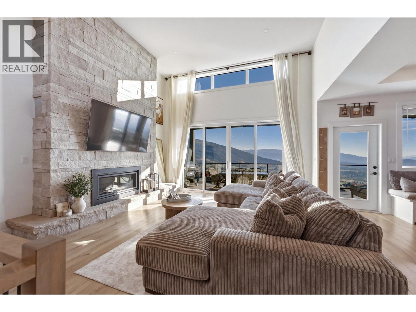 7151 Apex Drive - 9