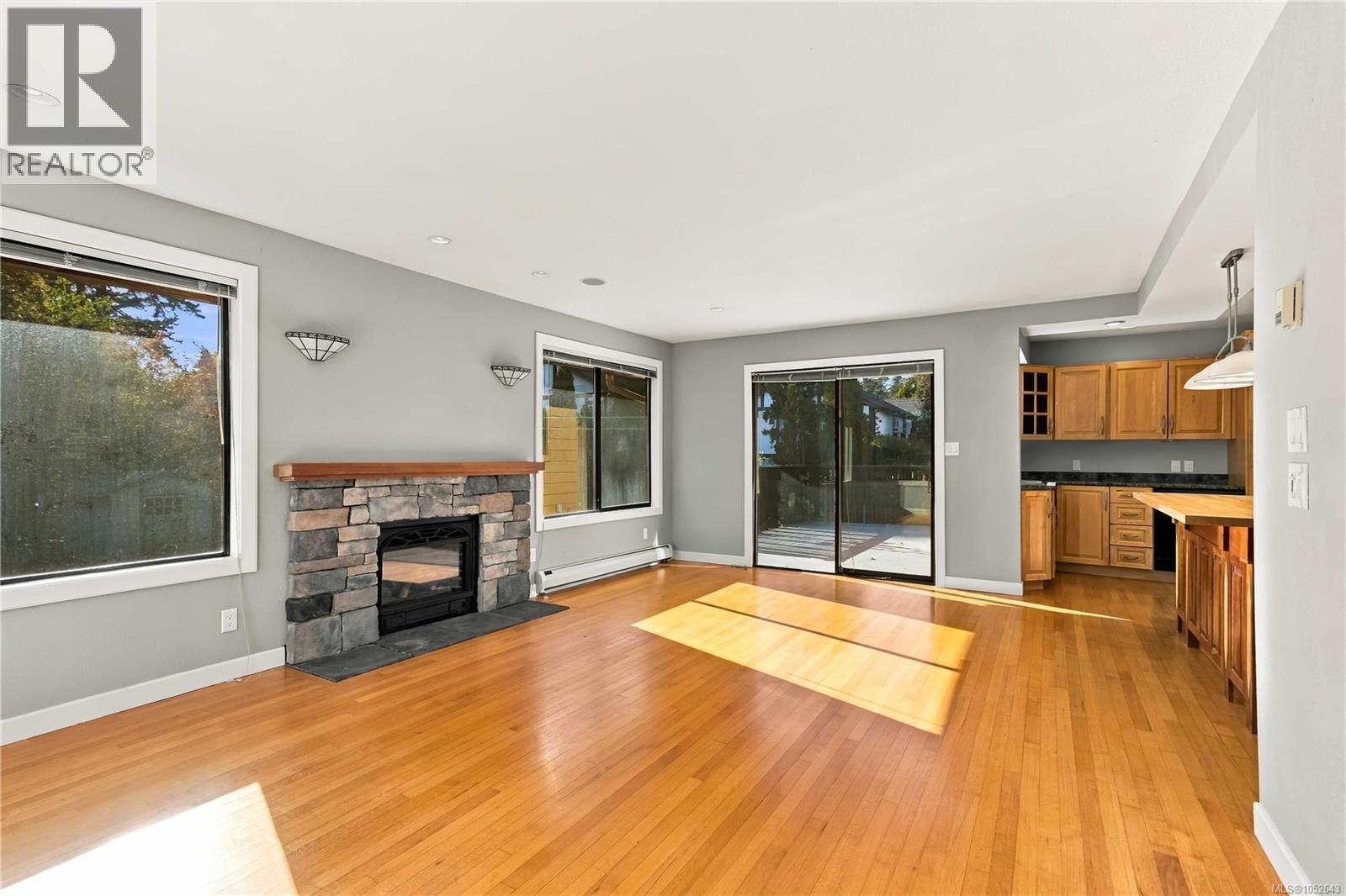  1161 Hadfield Avenue, Esquimalt