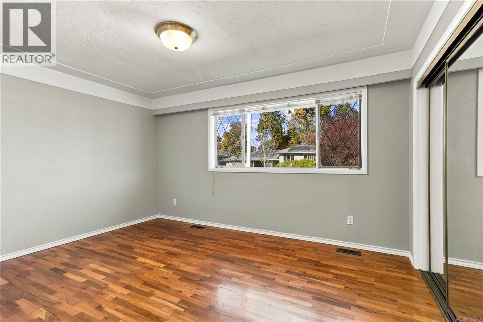  1161 Hadfield Avenue, Esquimalt