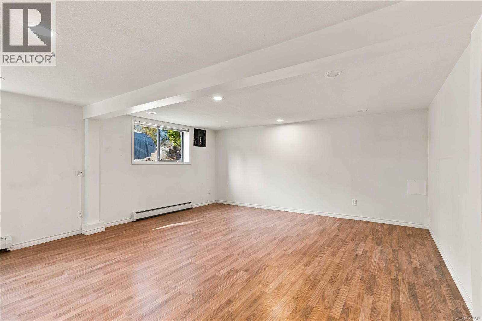  1161 Hadfield Avenue, Esquimalt