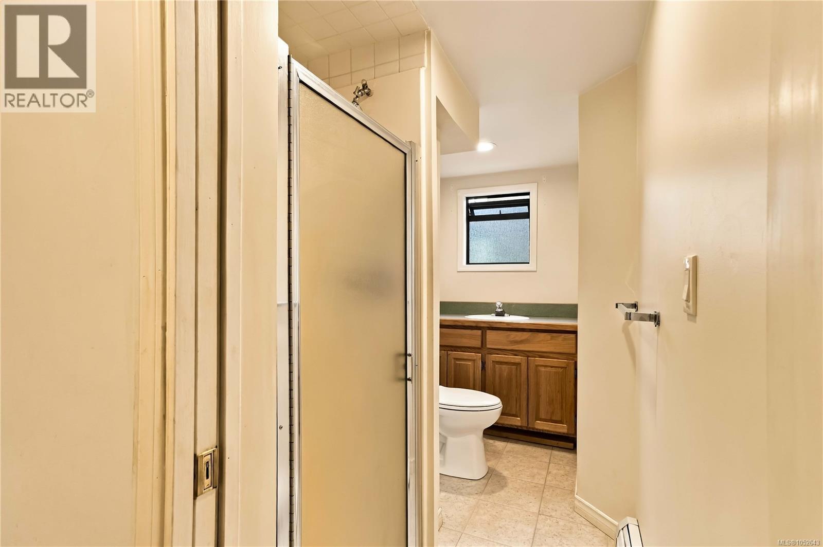  1161 Hadfield Avenue, Esquimalt