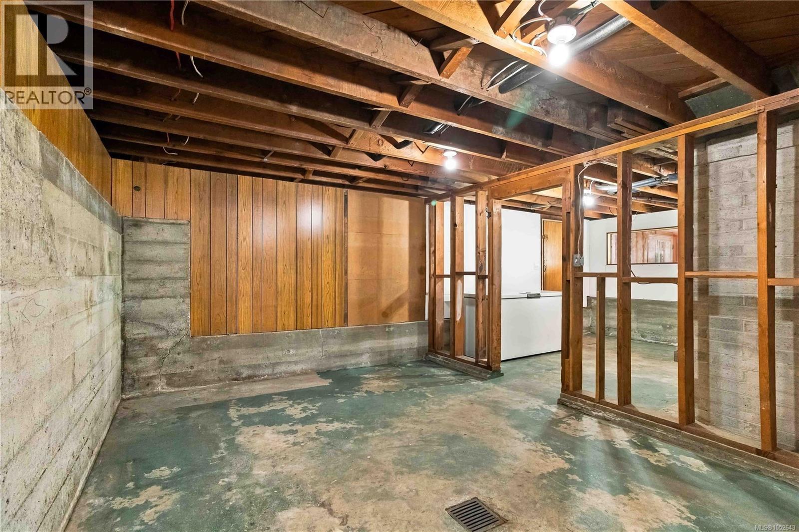  1161 Hadfield Avenue, Esquimalt