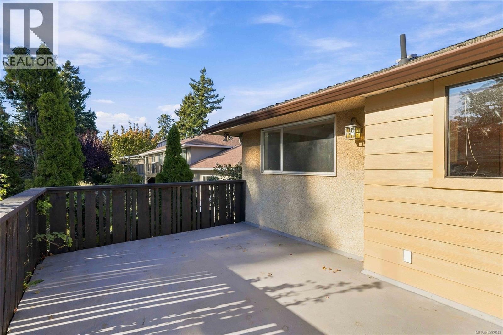  1161 Hadfield Avenue, Esquimalt