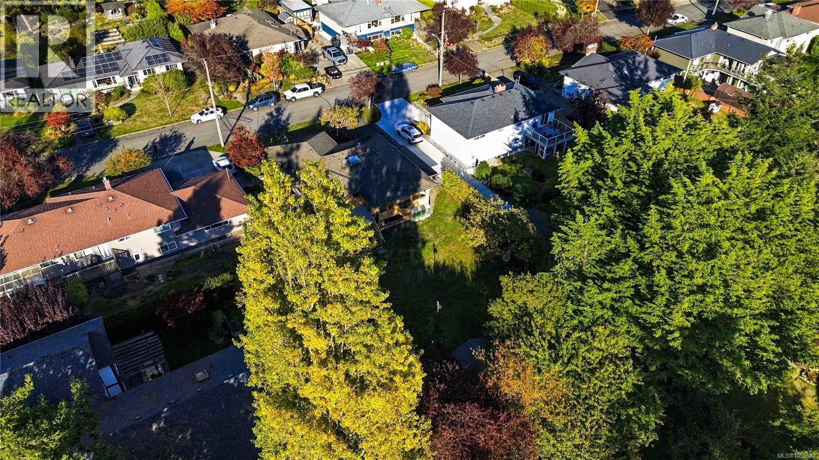  1161 Hadfield Avenue, Esquimalt