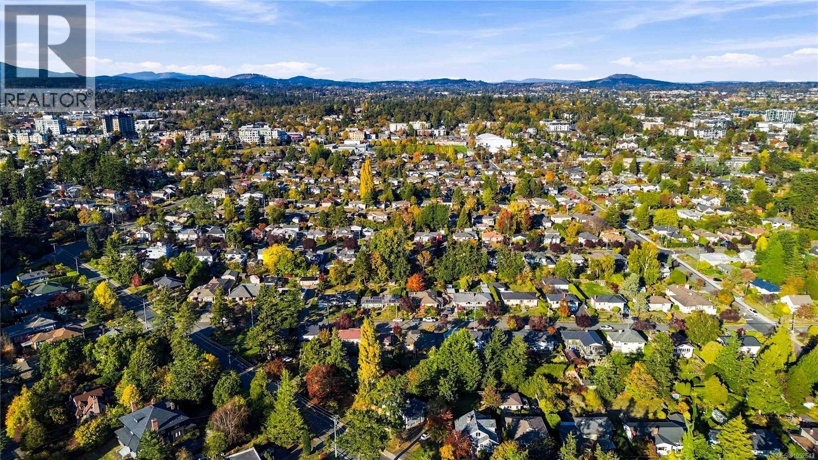  1161 Hadfield Avenue, Esquimalt