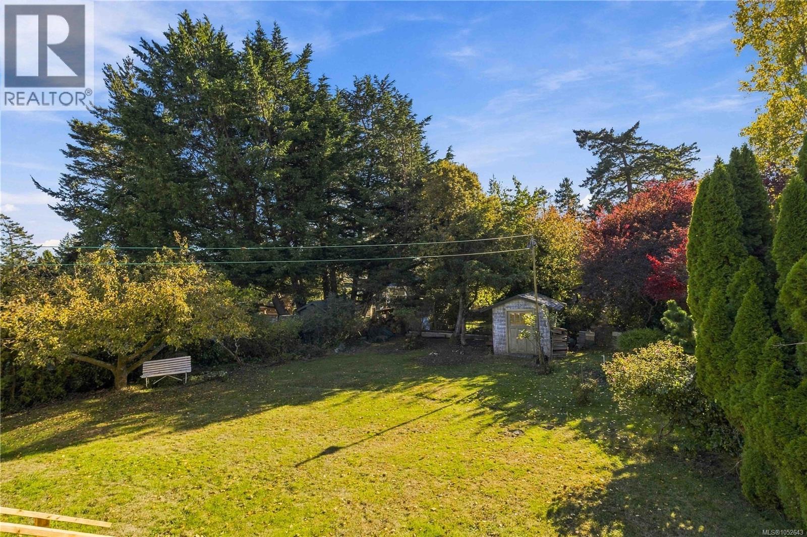  1161 Hadfield Avenue, Esquimalt