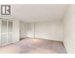 1161 Hadfield Ave, Esquimalt, BC V9A5N8 Photo 46