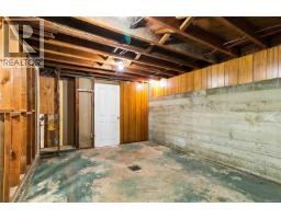 1161 Hadfield Ave, Esquimalt, BC V9A5N8 Photo 50