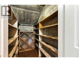 1161 Hadfield Ave, Esquimalt, BC V9A5N8 Photo 51