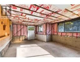 1161 Hadfield Ave, Esquimalt, BC V9A5N8 Photo 54