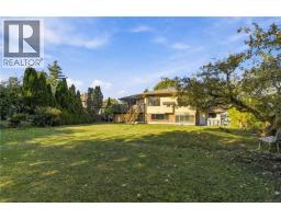 1161 Hadfield Ave, Esquimalt, BC V9A5N8 Photo 63