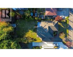 1161 Hadfield Ave, Esquimalt, BC V9A5N8 Photo 69