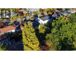 1161 Hadfield Ave, Esquimalt, BC V9A5N8 Photo 70