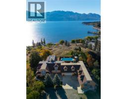 Kitchen - 3820 Wetton Road, West Kelowna, BC V4T2C1 Photo 9