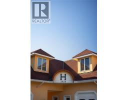 3820 Wetton Road, West Kelowna, BC V4T2C1 Photo 39