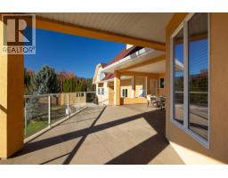 Family room - 3820 Wetton Road, West Kelowna, BC V4T2C1 Photo 19