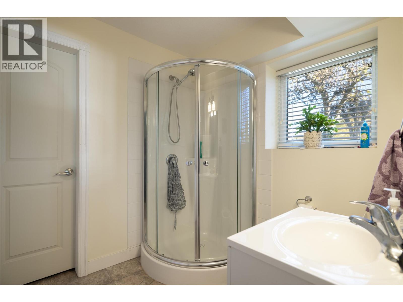  3820 Wetton Road, West Kelowna