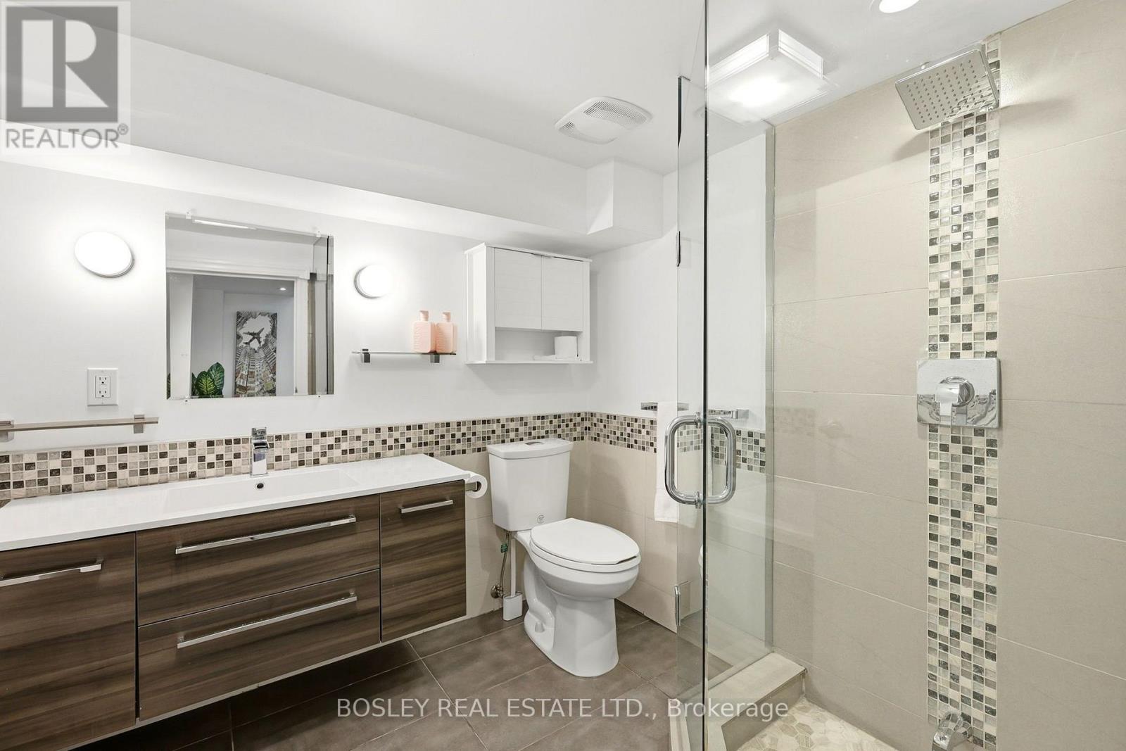236 VIRGINIA AVENUE - 29