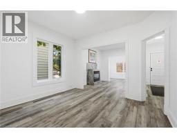 Kitchen - 26 Sherman Avenue N, Hamilton, ON L8L6L8 Photo 9