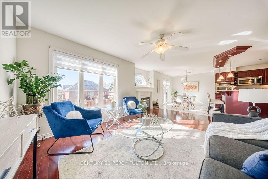 26 ROOT CRESCENT - 17