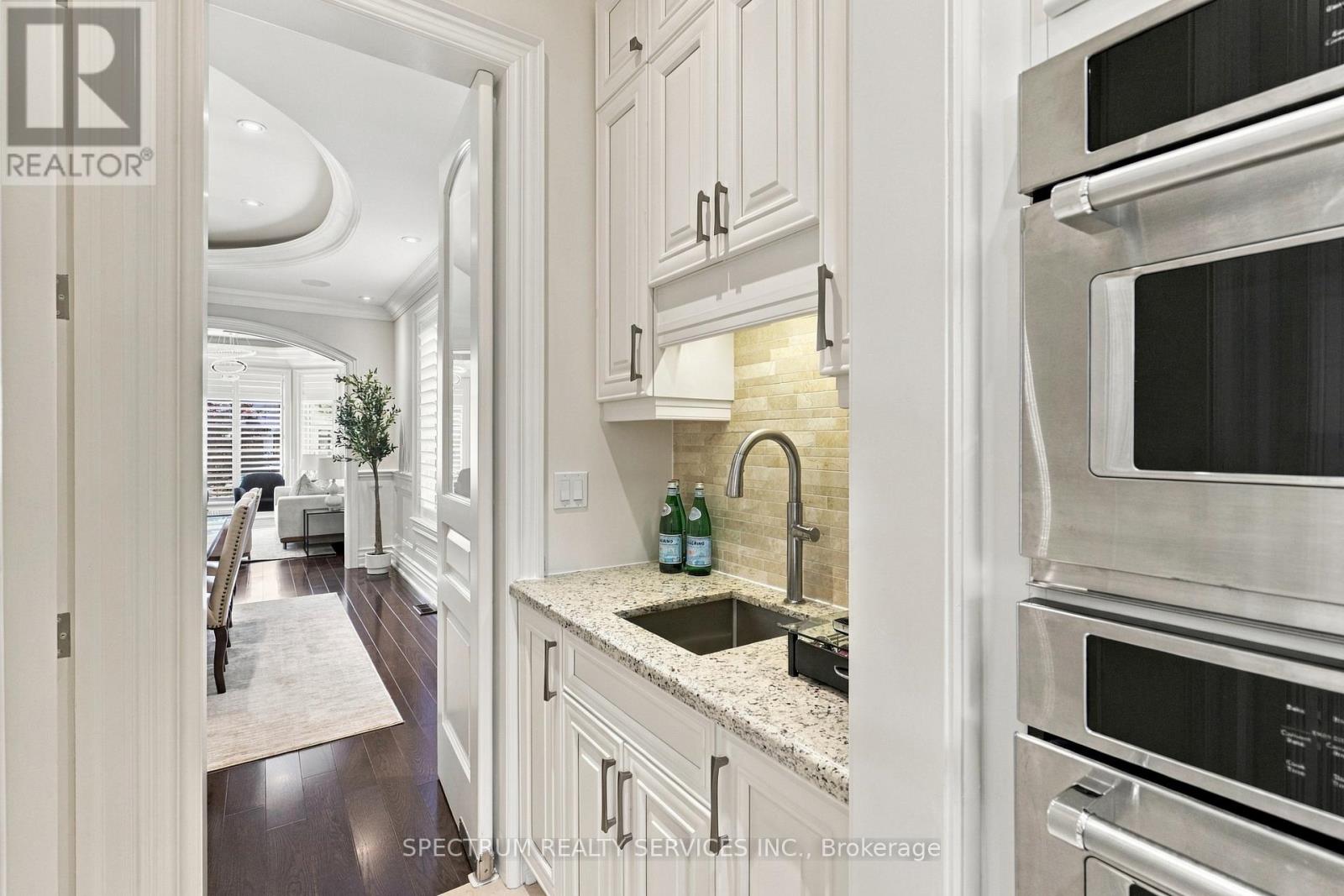 223 LENNOX AVENUE, Richmond Hill (Harding) — photo 12