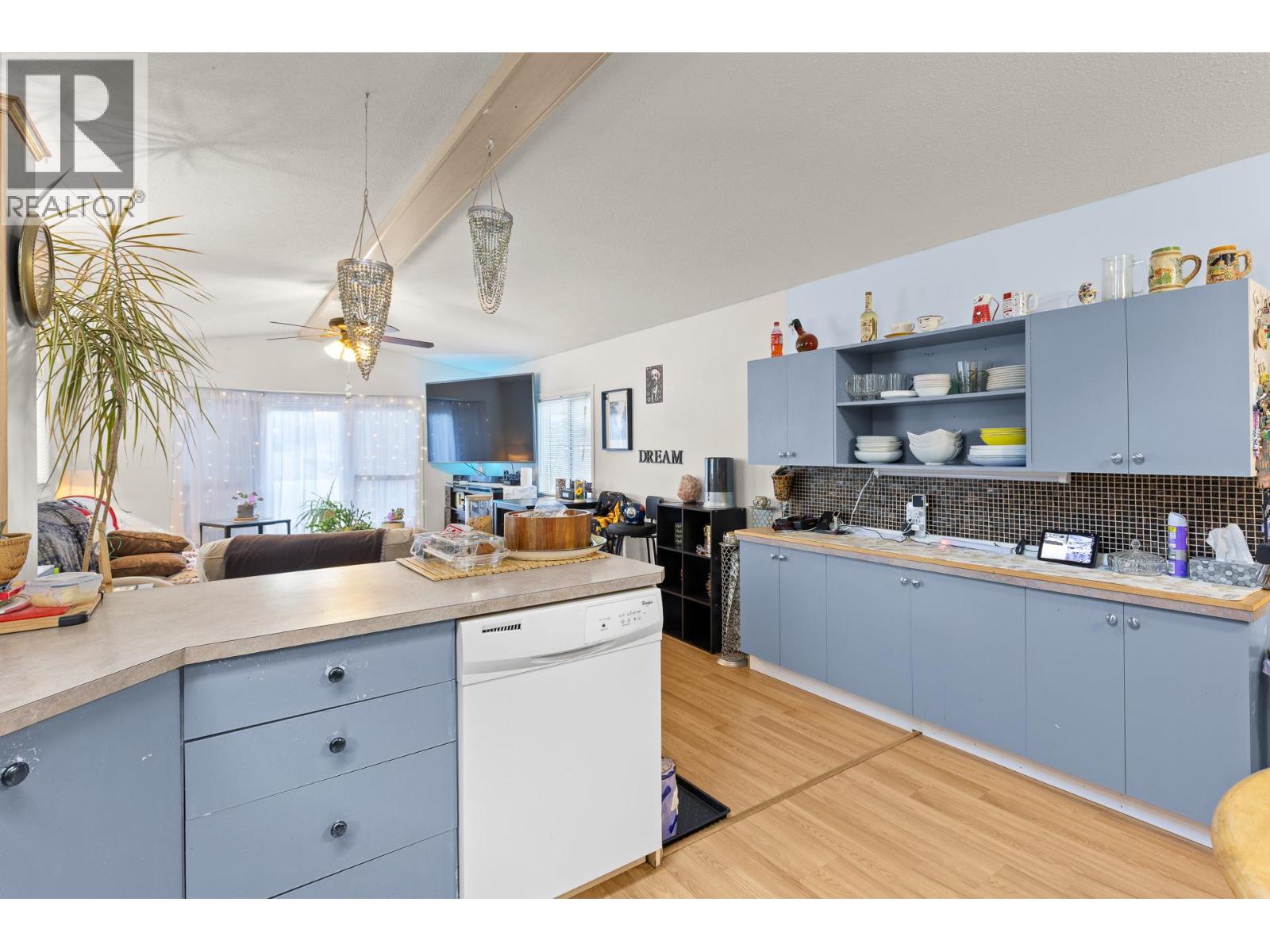 106 1699 Ross Road, West Kelowna