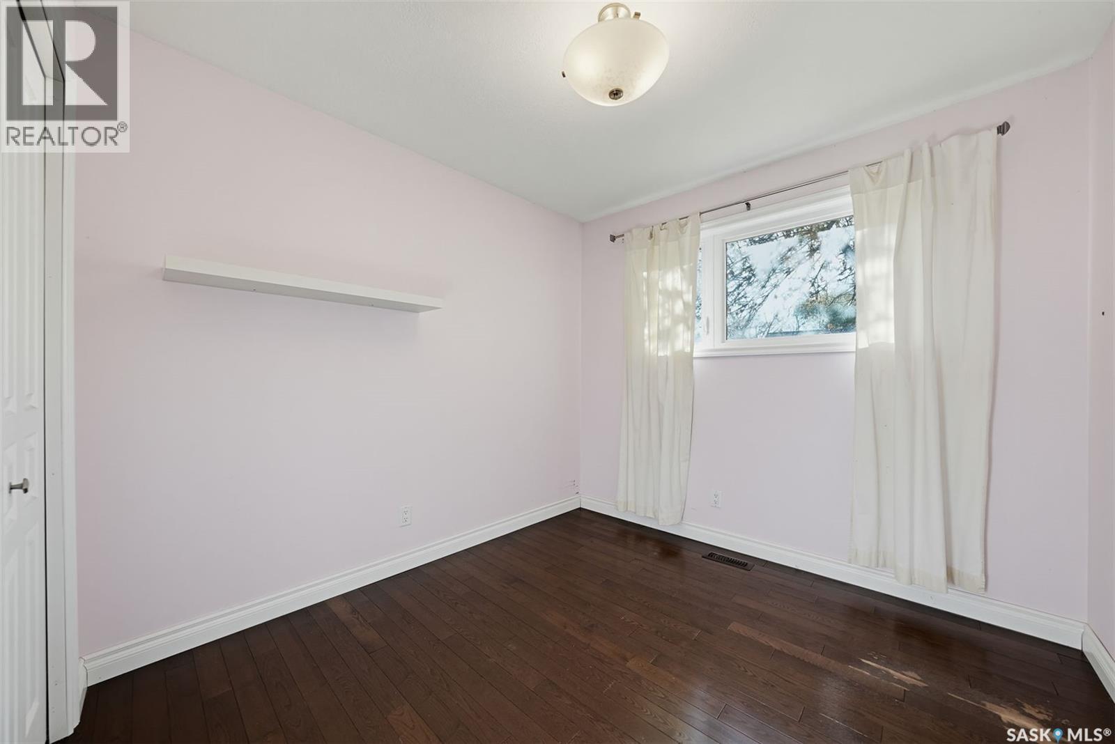 214 8th AVENUE W, Watrous — photo 12