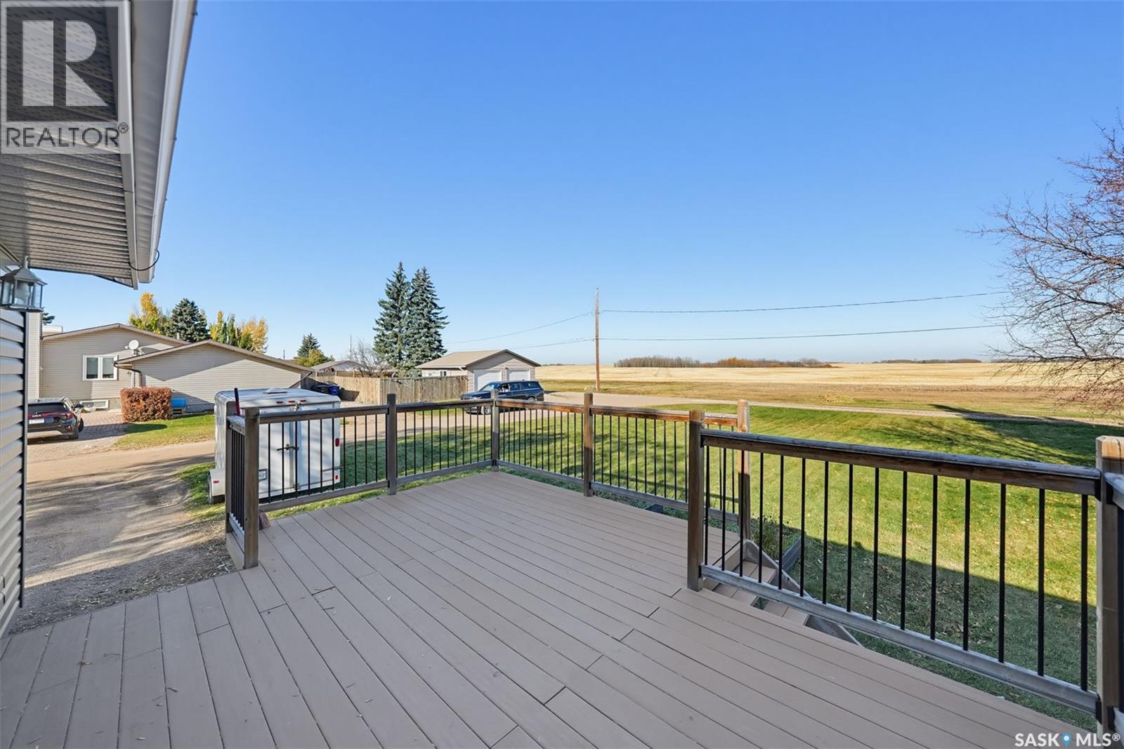214 8th AVENUE W, Watrous — photo 22