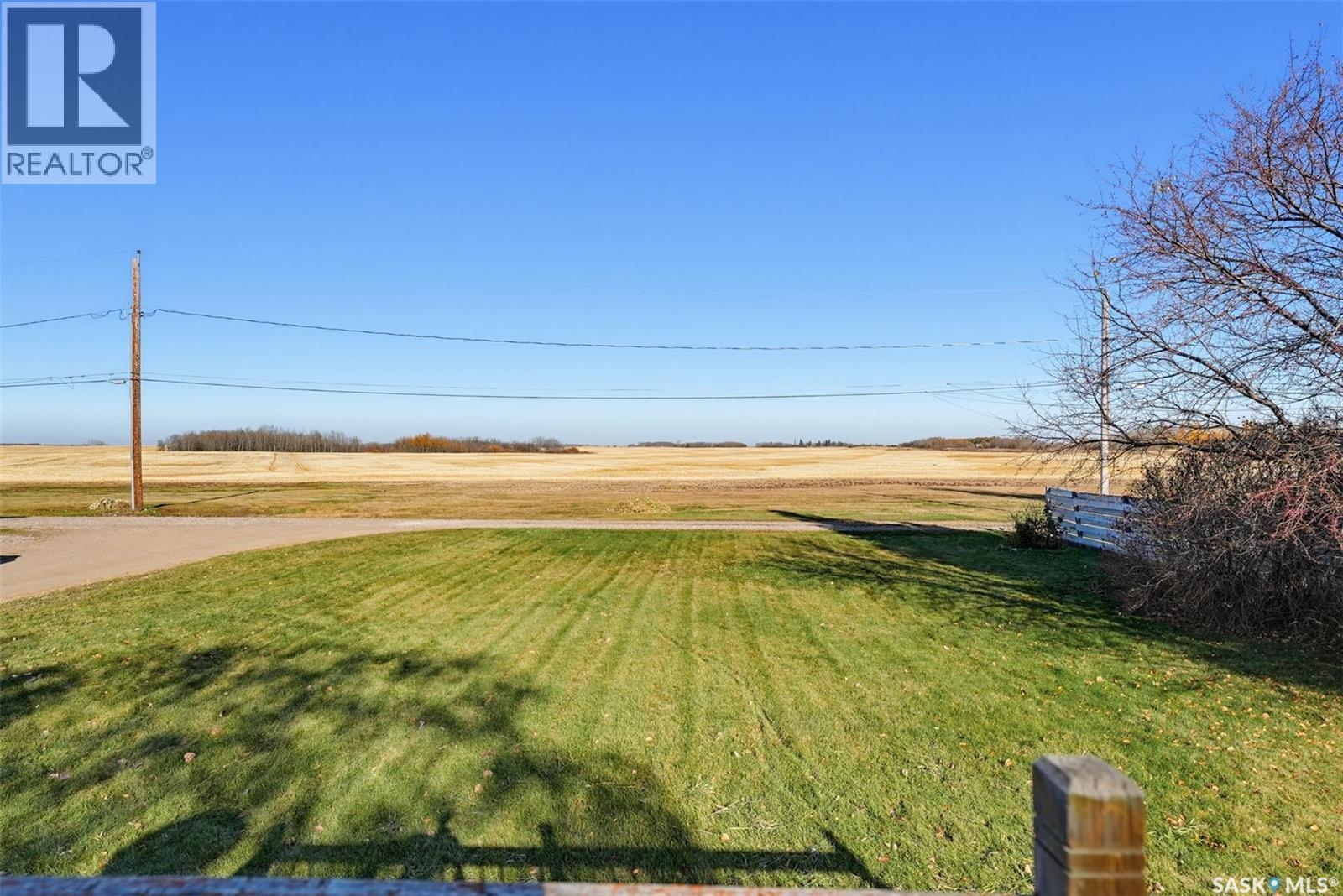 214 8th AVENUE W, Watrous — photo 23