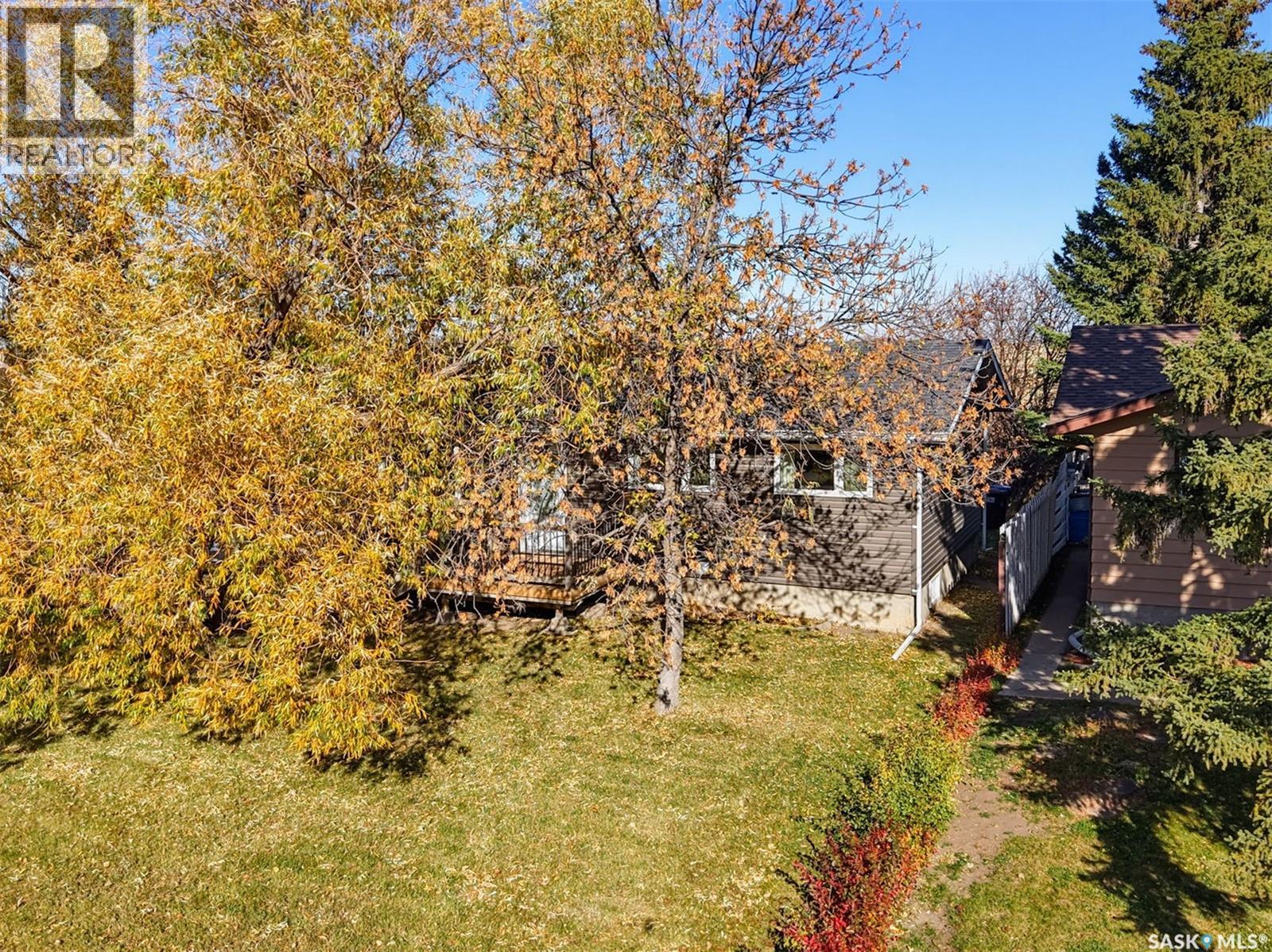 214 8th AVENUE W, Watrous — photo 29