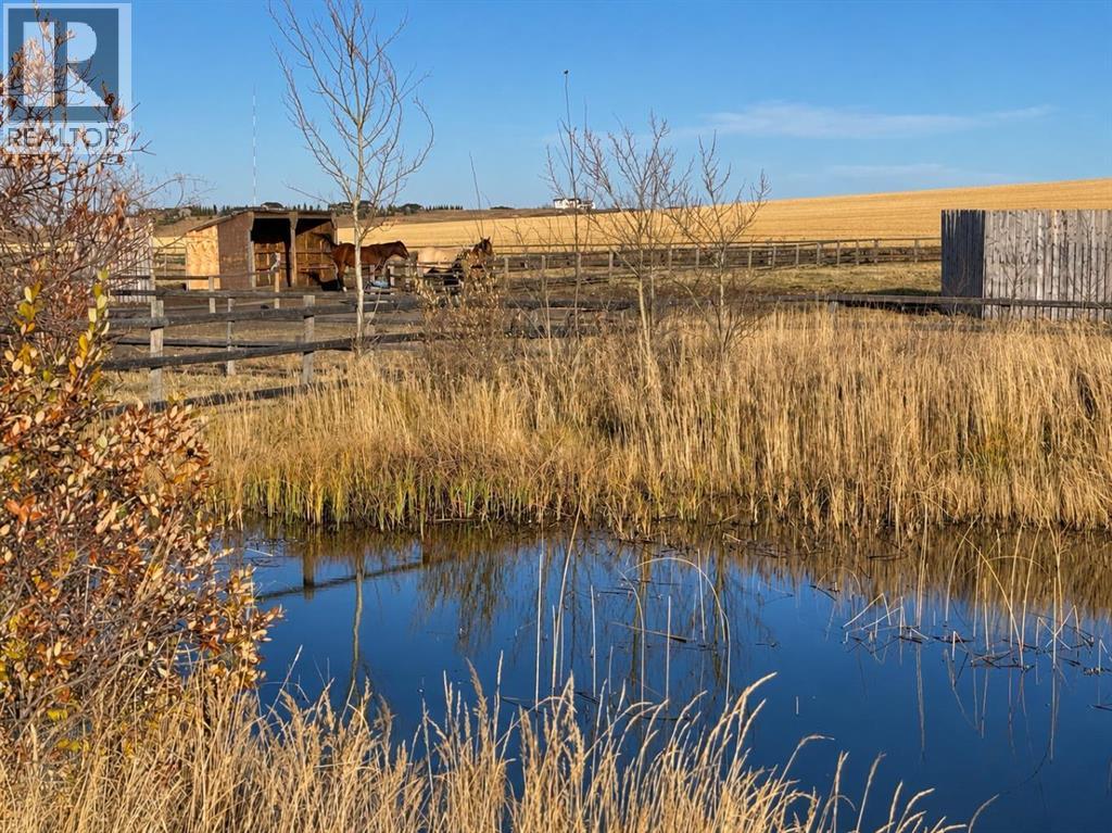 A natural pond in your back yard too!