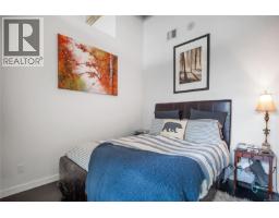 327 770 Fisgard St, Victoria, BC V8W3M9 Photo 10
