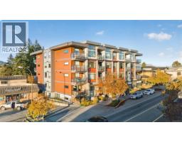 101 7162 West Saanich Rd, Central Saanich, BC V8M1P6 Photo 22