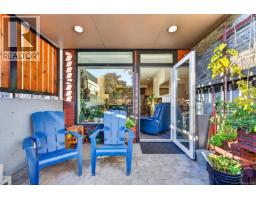 101 7162 West Saanich Rd, Central Saanich, BC V8M1P6 Photo 21