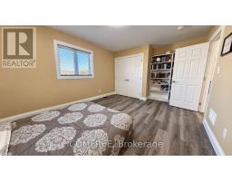 32 Hawthorne Crescent, Chatham Kent, ON N0P2L0 Photo 9