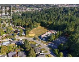 2322 Sumpter Drive, Coquitlam, BC V3J6Y2 Photo 7