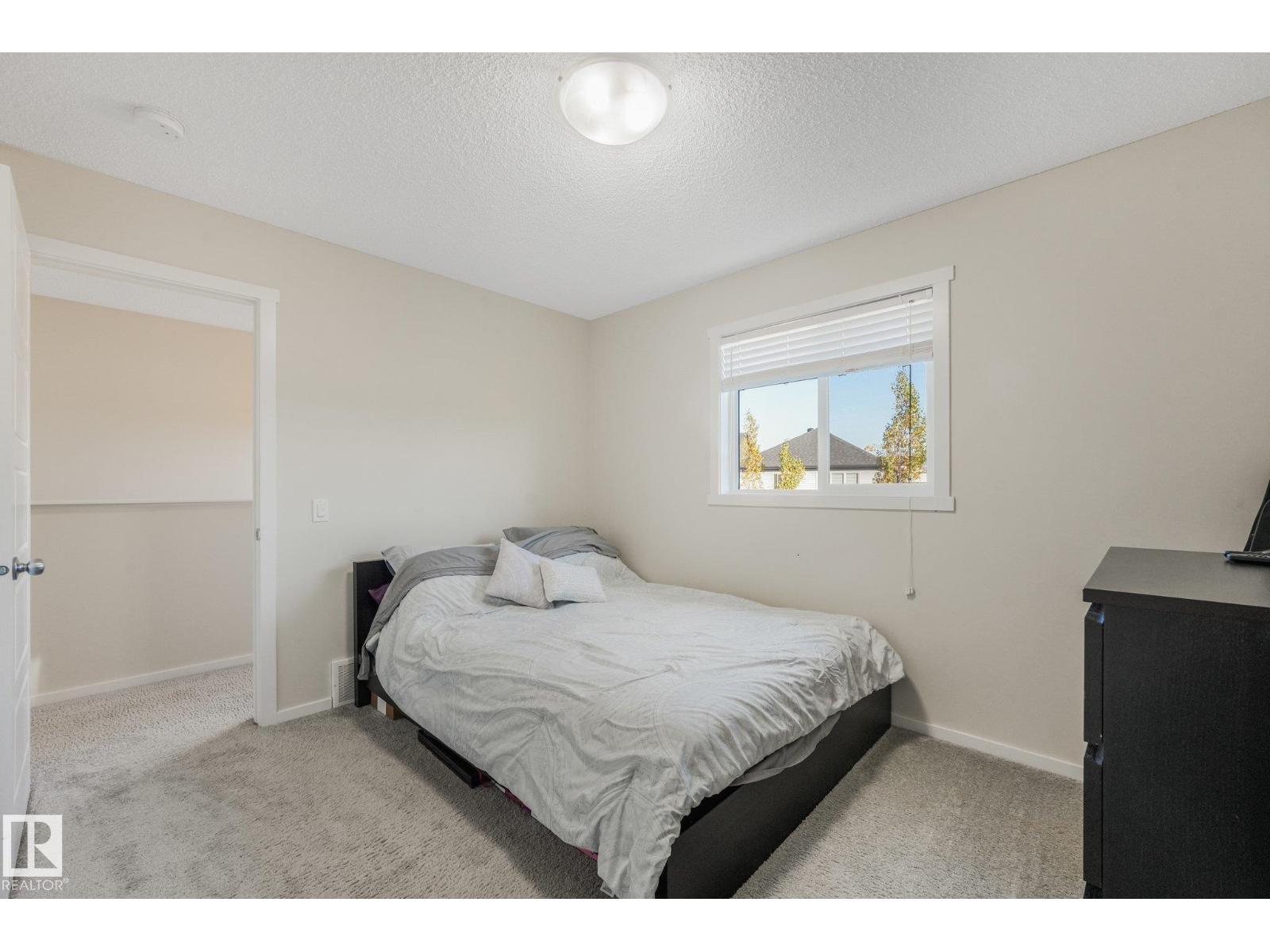 88 Abbey Road, photo 45
