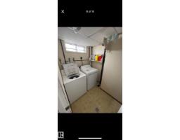 10829 32a Av Nw, Edmonton, AB T6J3B8 Photo 11