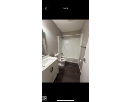 10829 32a Av Nw, Edmonton, AB T6J3B8 Photo 9