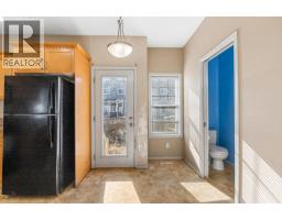 4pc Bathroom - 523 Strathaven Mews, Strathmore, AB T1P1P5 Photo 11