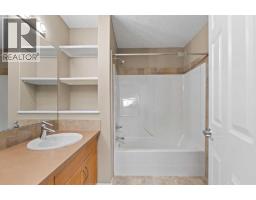 264 Willowmere Way, Chestermere, AB T1X0E1 Photo 29