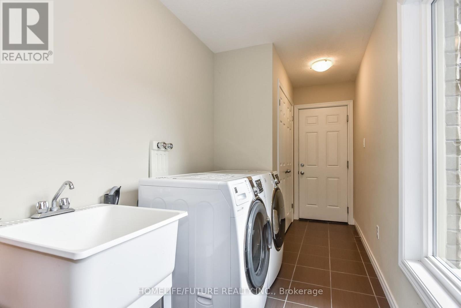 30 - 14 AMOS DRIVE, Guelph (Kortright East) — photo 9